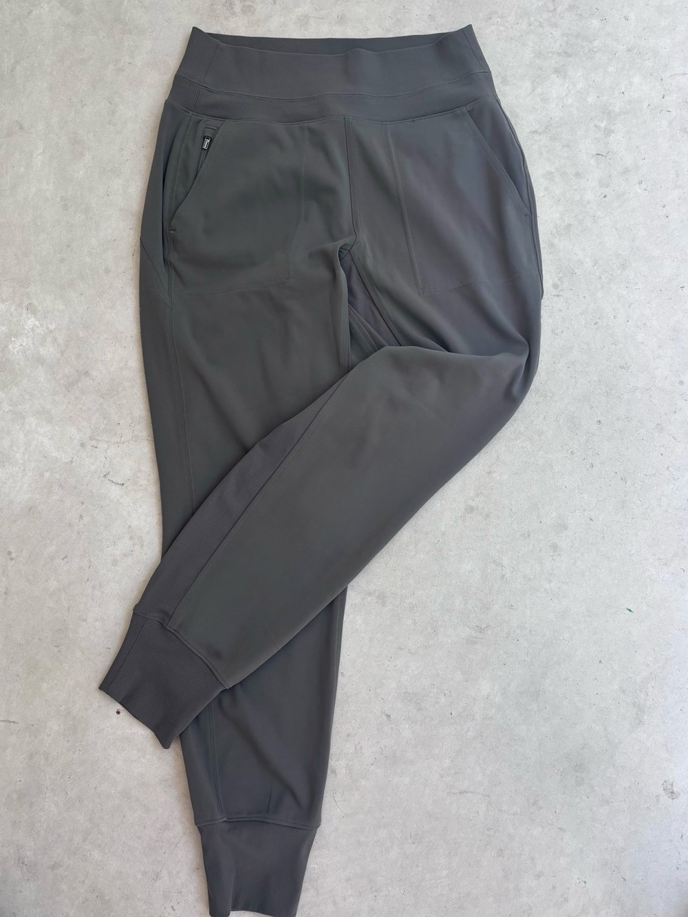 Athleta Charcoal Gray Women's Jogger Track Pants